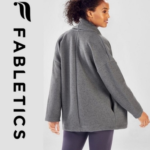 Fabletics Vanessa quilted cardigan Women's Gray Small - Picture 1 of 4